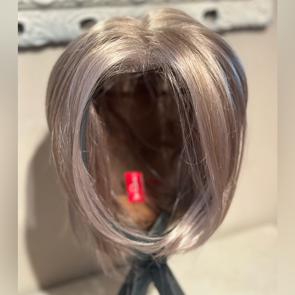 JON RENAU SMART LACE HEAT DEFIANT WIG.
